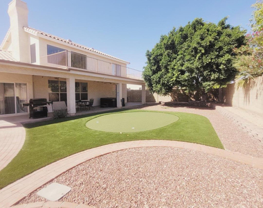 8720 W Kathleen Road - Photo Thumbnail 10