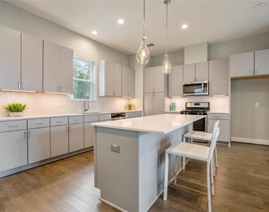 8411 Hempstead Road - Photo Thumbnail 2