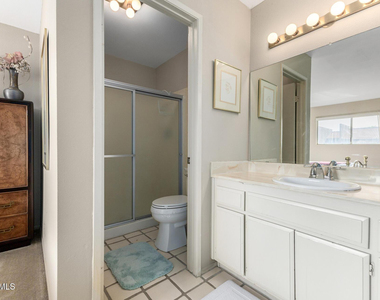 5525 E Thomas Road - Photo Thumbnail 14