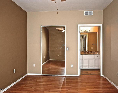 1701 E Colter - Photo Thumbnail 8