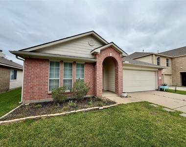 25206 Barmby Drive - Photo Thumbnail 2