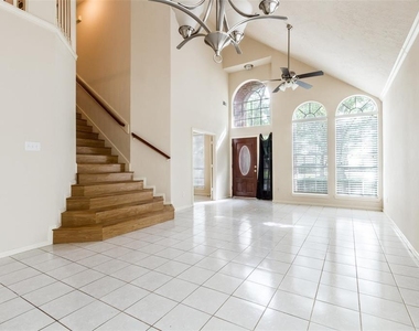 1138 Evandale Lane - Photo Thumbnail 3