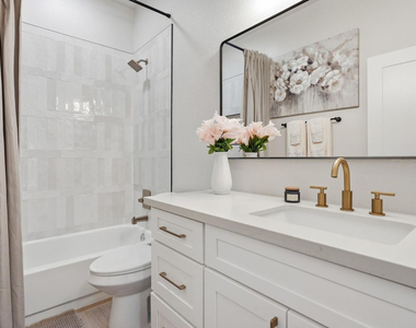 5623 E Claire Drive - Photo Thumbnail 57