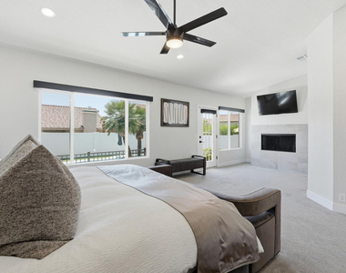 5623 E Claire Drive - Photo Thumbnail 48