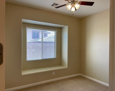 31264 N 133rd Lane - Photo Thumbnail 34