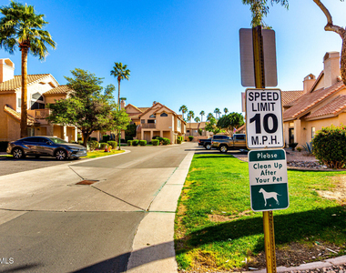 1001 N Pasadena -- - Photo Thumbnail 5