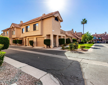 1001 N Pasadena -- - Photo Thumbnail 2