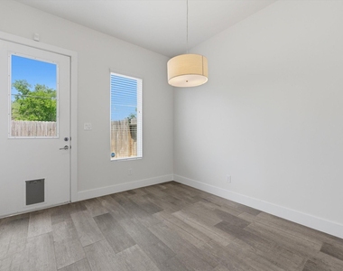 2216 Cortijo Place - Photo Thumbnail 16