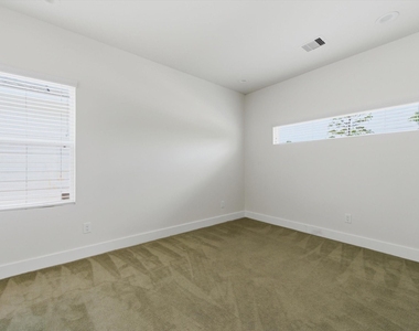 2216 Cortijo Place - Photo Thumbnail 25
