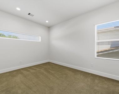 2216 Cortijo Place - Photo Thumbnail 27