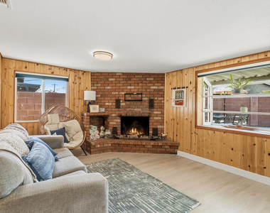 2234 N 74th Way - Photo Thumbnail 17