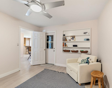 2234 N 74th Way - Photo Thumbnail 20