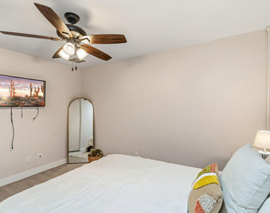 2234 N 74th Way - Photo Thumbnail 23