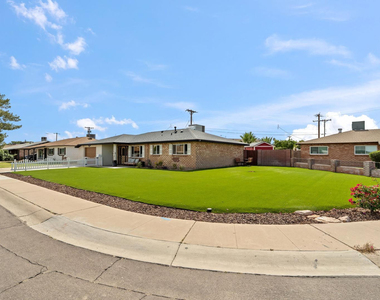 2234 N 74th Way - Photo Thumbnail 1