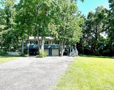 131 Southwood Shores Drive - Photo Thumbnail 1