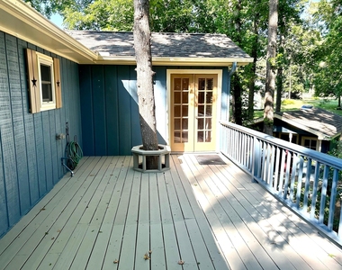 131 Southwood Shores Drive - Photo Thumbnail 13