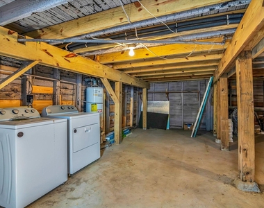 5301 Avenue M - Photo Thumbnail 13