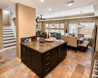 14 Doeskin Place - Photo Thumbnail 3