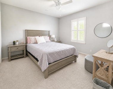 14 Doeskin Place - Photo Thumbnail 8