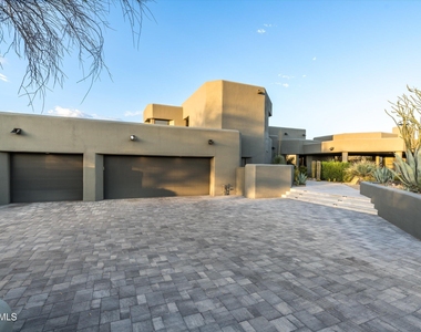 37661 N 94th Street - Photo Thumbnail 2