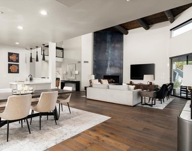 37661 N 94th Street - Photo Thumbnail 8