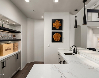37661 N 94th Street - Photo Thumbnail 10