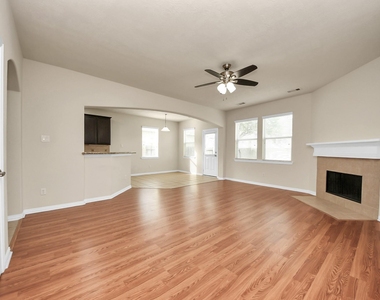 24503 Hikers Bend Drive - Photo Thumbnail 4