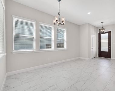 3350 City Heart Avenue - Photo Thumbnail 9