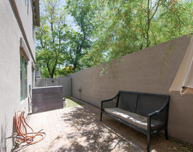 1120 S Ash Avenue - Photo Thumbnail 10