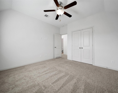 11030 Sarah Bluff Lane - Photo Thumbnail 39