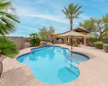 3122 N 78th Street - Photo Thumbnail 4
