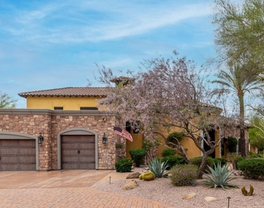 3122 N 78th Street - Photo Thumbnail 11