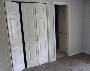 3243 Battle Ridge Lane - Photo Thumbnail 14