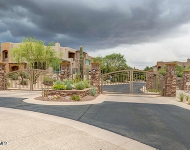 28990 N White Feather Lane - Photo Thumbnail 2