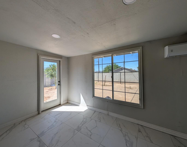 13208 W Tuckey Lane - Photo Thumbnail 64