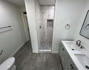 382 W Cocopah Street - Photo Thumbnail 18