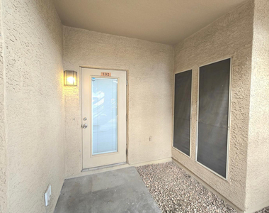 101 N 7th Street - Photo Thumbnail 20