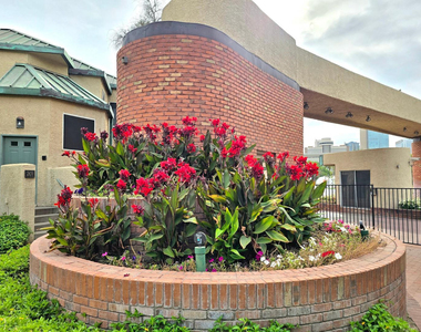 101 N 7th Street - Photo Thumbnail 22