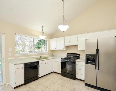 10119 Leawood - Photo Thumbnail 5
