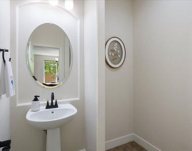 3437 E Mesquite Street - Photo Thumbnail 20