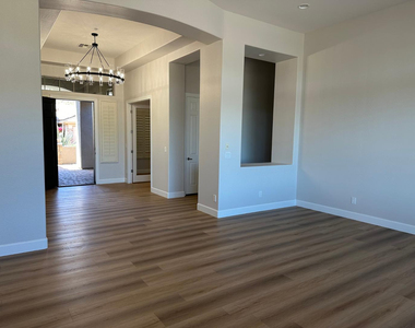 42107 N Mountain Cove Drive - Photo Thumbnail 33