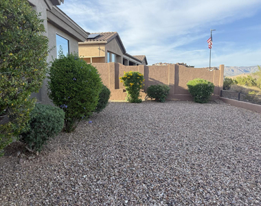 42107 N Mountain Cove Drive - Photo Thumbnail 23
