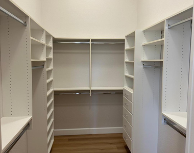 42107 N Mountain Cove Drive - Photo Thumbnail 40