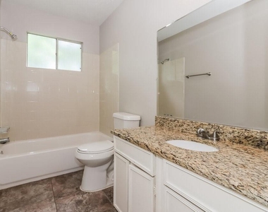 11923 Yeatmah Lane - Photo Thumbnail 13