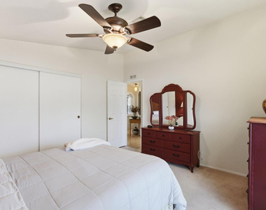 215 N Power Road - Photo Thumbnail 31