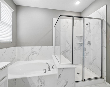 8612 Cedardale Park Drive - Photo Thumbnail 5
