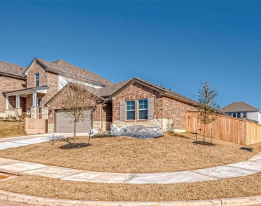 1864 Canyon Live Oak Street - Photo Thumbnail 4