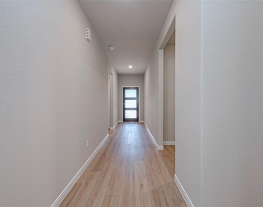 1864 Canyon Live Oak Street - Photo Thumbnail 9