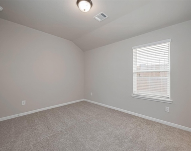1864 Canyon Live Oak Street - Photo Thumbnail 25