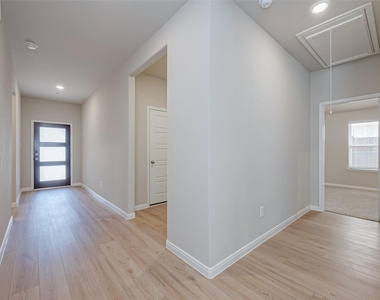 1864 Canyon Live Oak Street - Photo Thumbnail 8